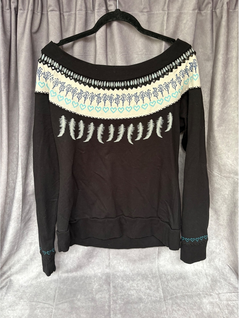 Spell’s Designs Off Shoulder Embroidered Sweatshirt Black Women’s Large Boho